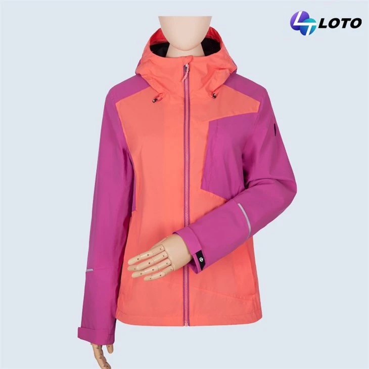 hiking jacket women (1)